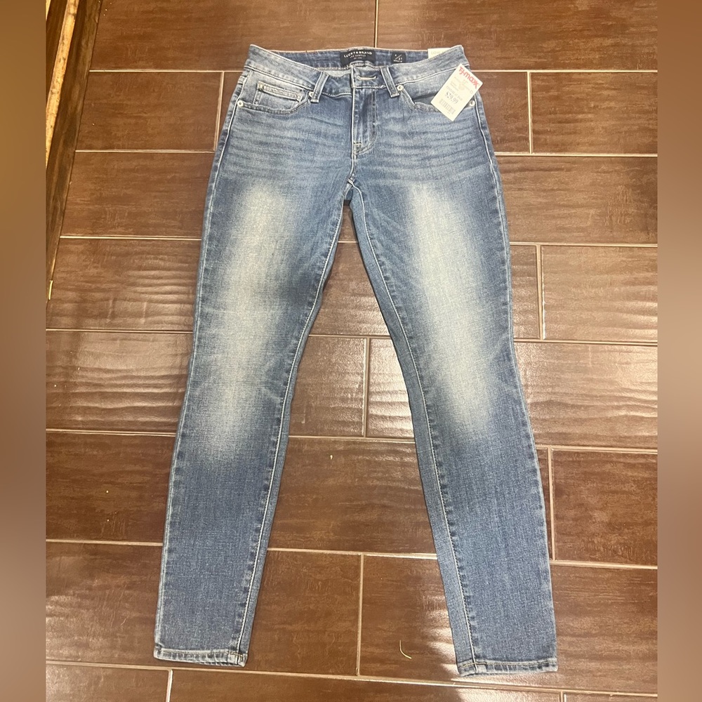 Women’s jeans